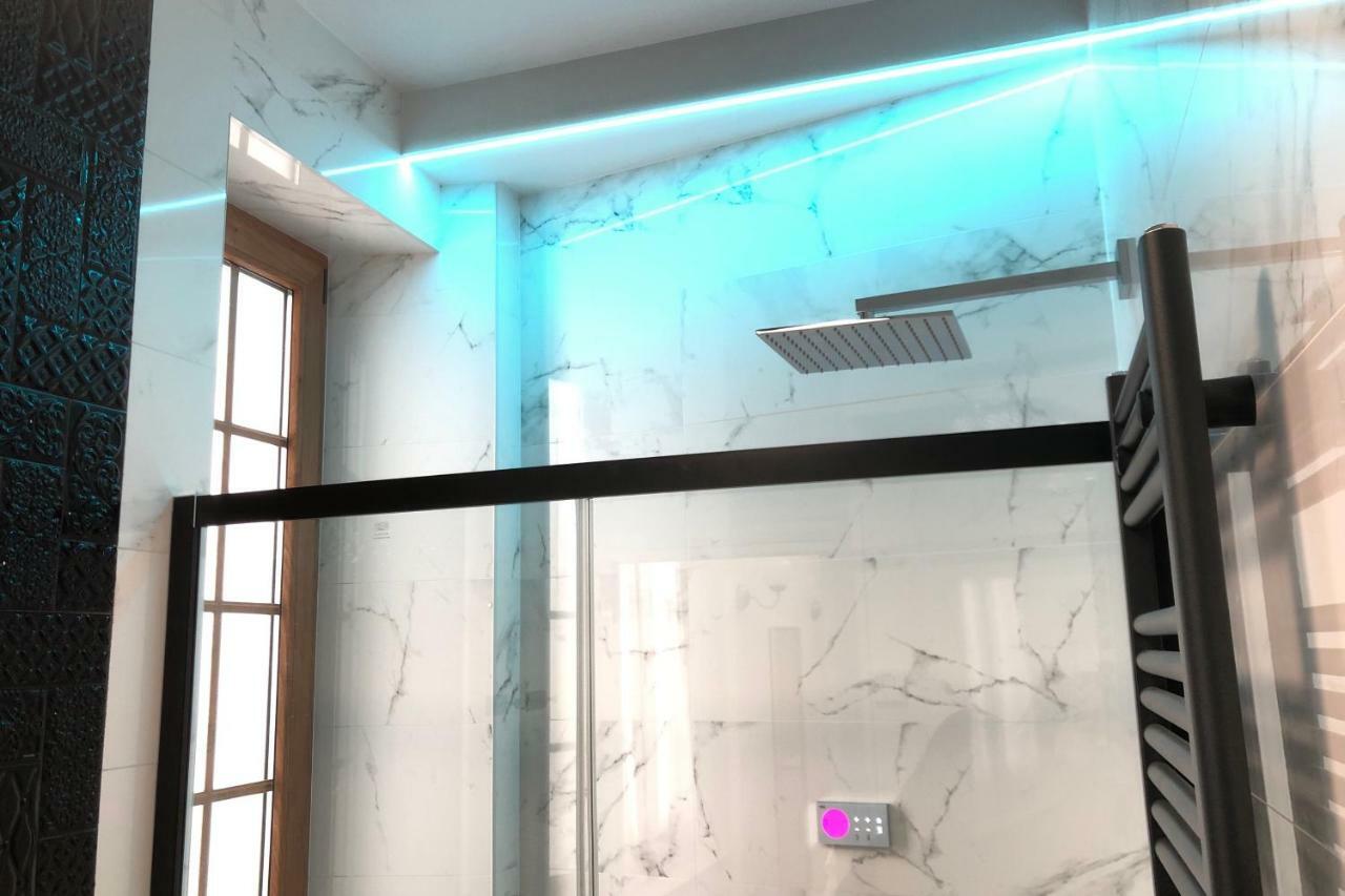 לאון Suites Casa Luben מראה חיצוני תמונה